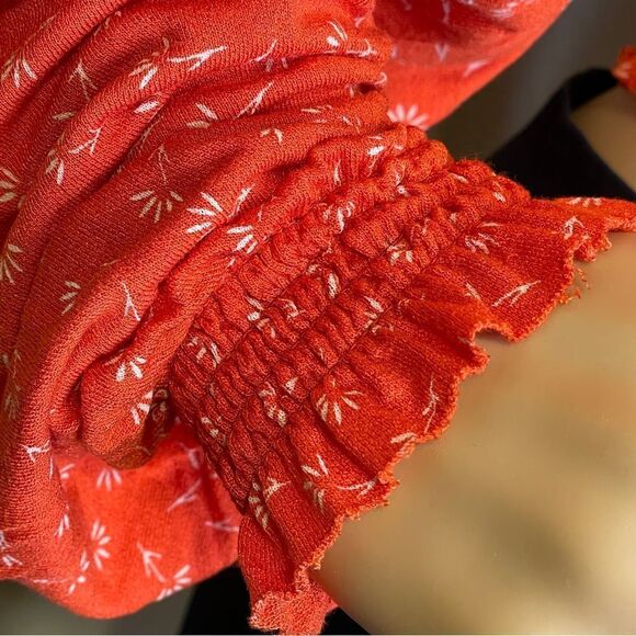 Urban Outfitters Off Shoulder Long Sleeve Crop Top Orange White Floral Medium - Picture 5 of 13